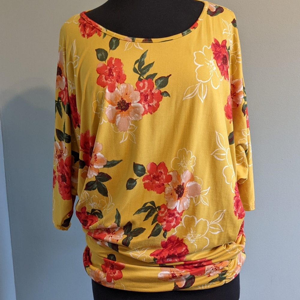 Floral top